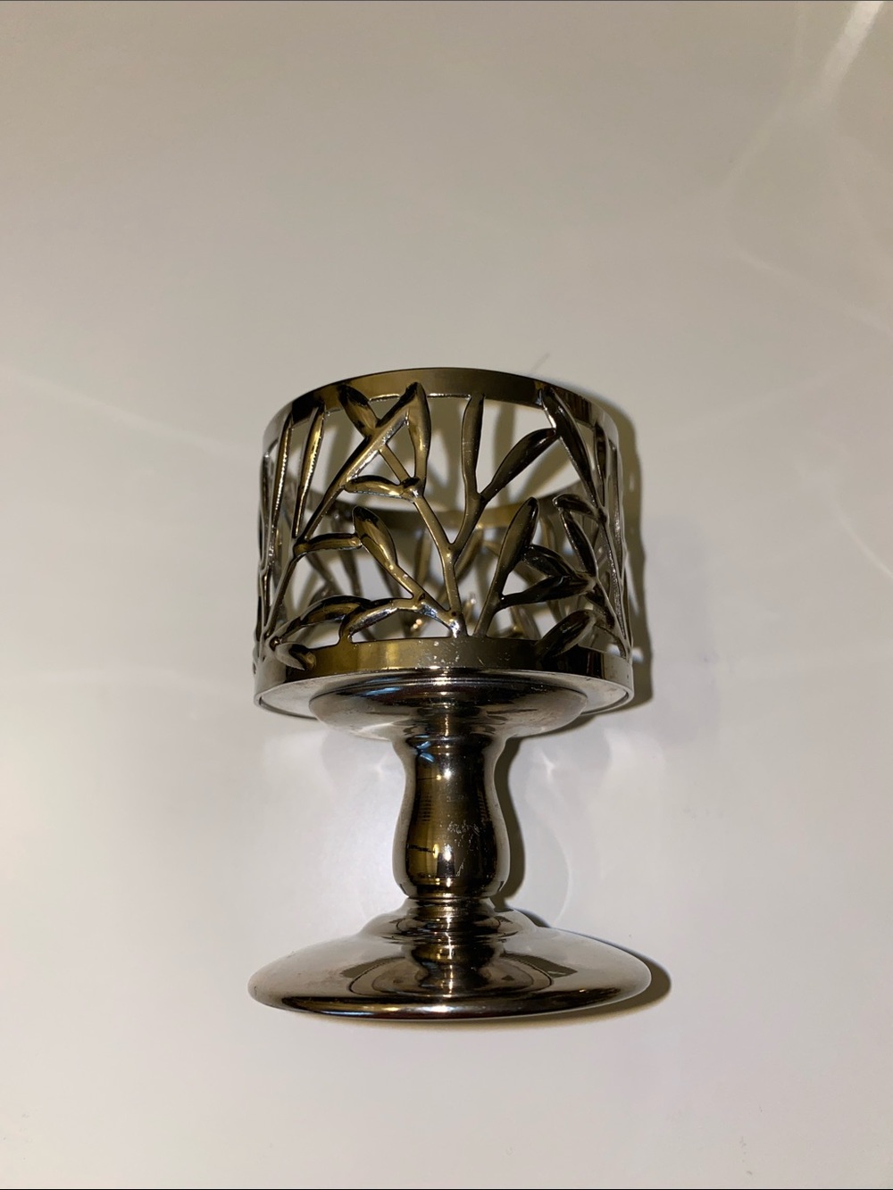 Bath & Body Works Vine Leaf Votive Candle Holder